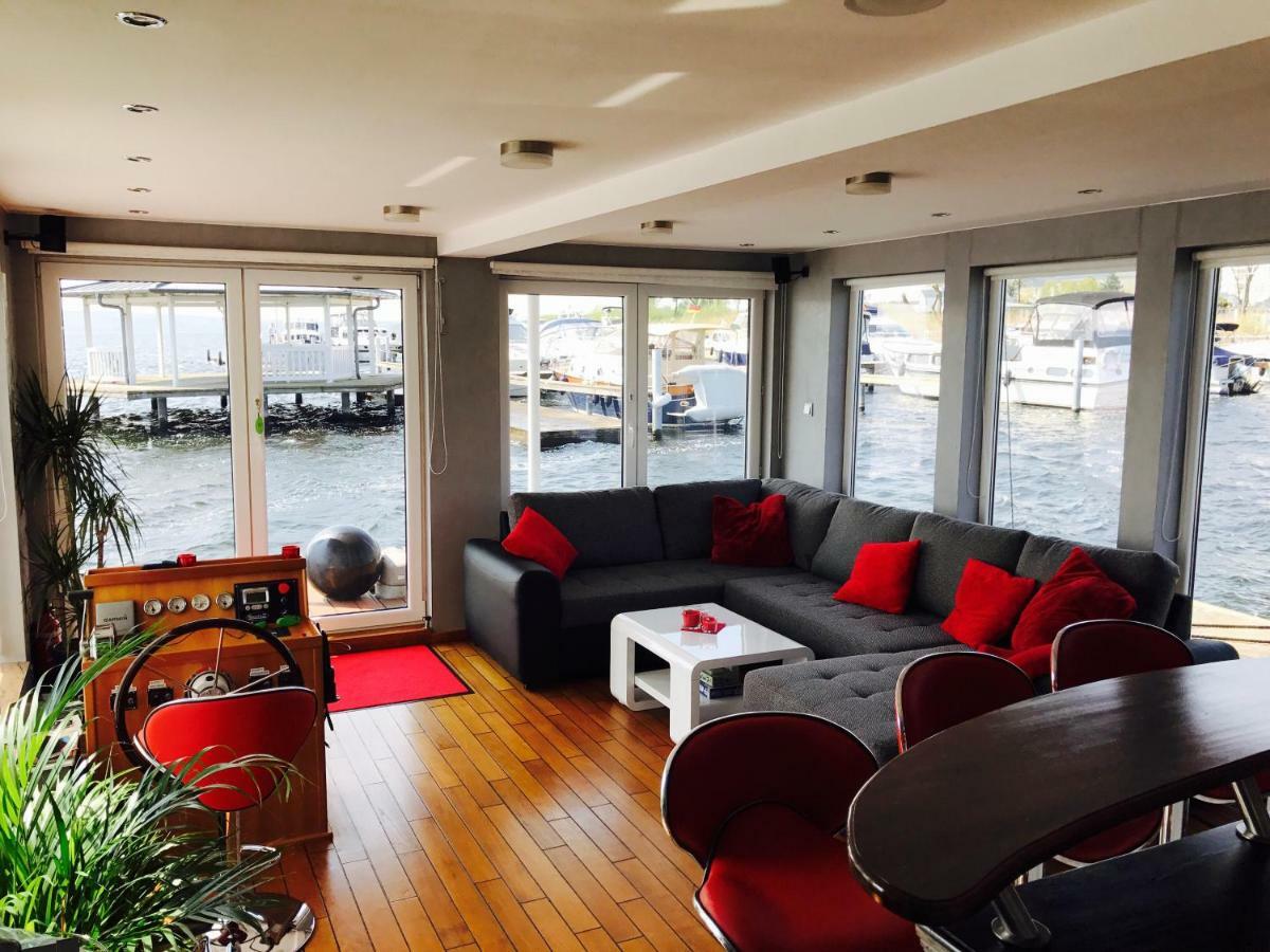 Hotel Hausboot DeLuxe à Berlin Extérieur photo
