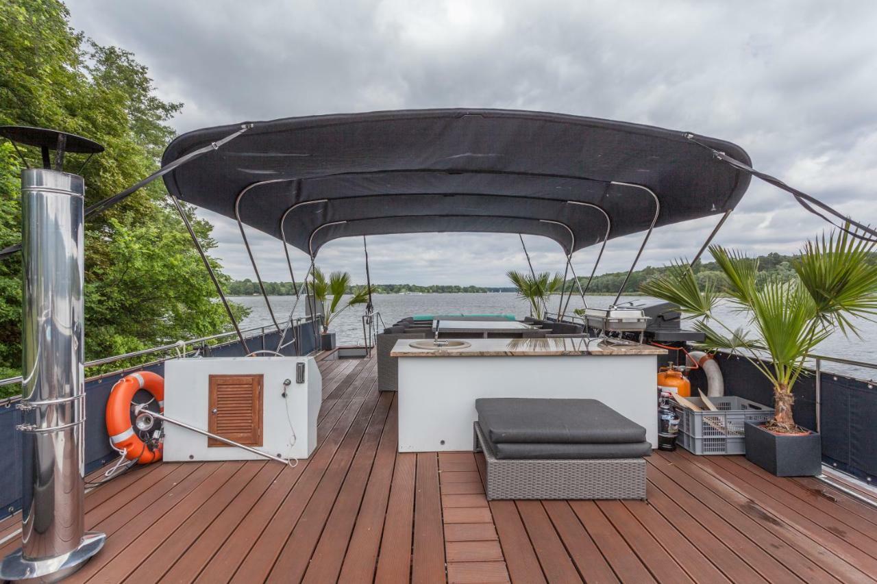Hotel Hausboot DeLuxe à Berlin Extérieur photo